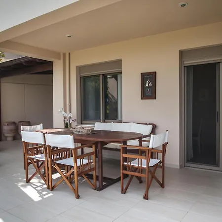 Deluxe Next To The Sea Amazing View *