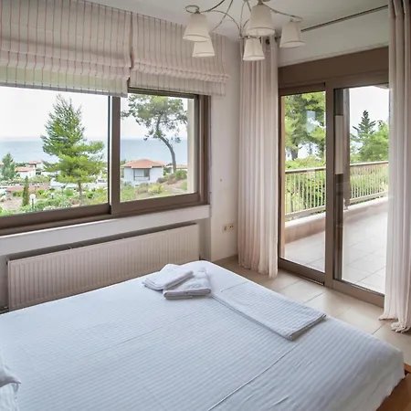 Deluxe Next To The Sea Amazing View Villa Chaniotis